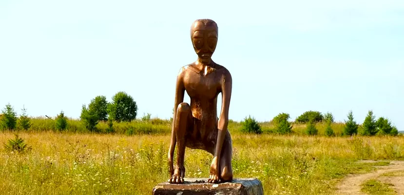 Памятник инопланетянину в Пермской аномальной зоне
