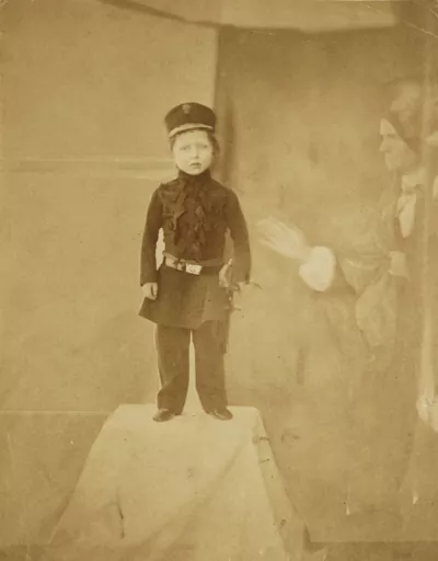 Призрак на фотографии Принца Артура, 1854 год
